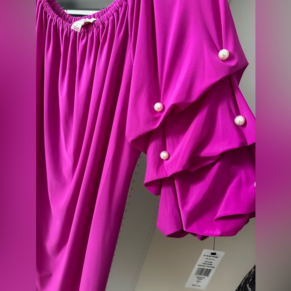 Brand NWT ๐ฉท Ivy Road Fuchsia Pink Dress Ruffle Pearl Beaded Sleeves ๐ Large ๐ - Picture 6 of 9